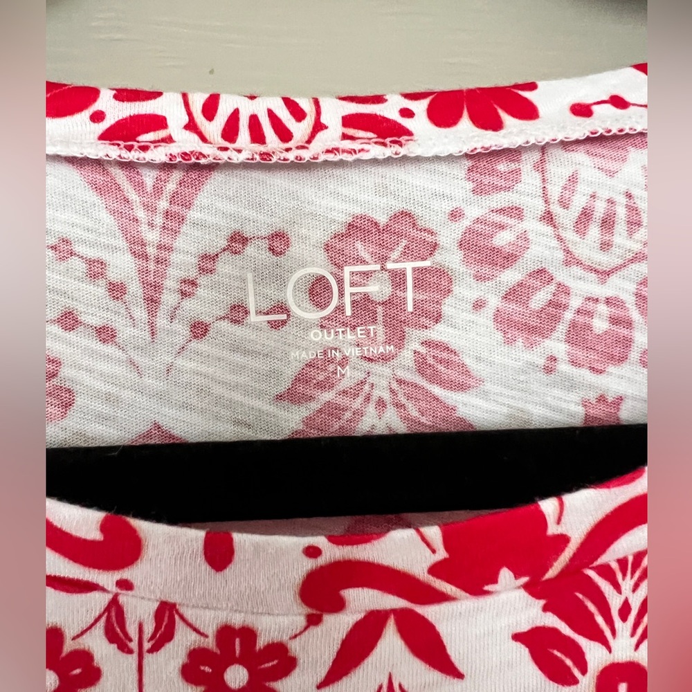 LOFT Red and White Patterned Women's cotton Top - Picture 4 of 5